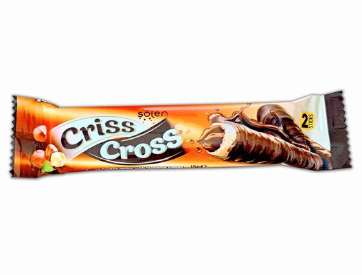 Criss cross 15g, trubičky plnené lieskovoorieškovým krémom celomáčané v kakaovej poleve