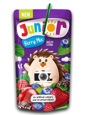 JUNIOR BERRY 200ml ovocný nápoj s príchuťou lesného ovocia vyrobený z miešaných ovocných koncetrátov